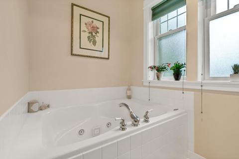 577 NE Brush Ct, Bend, OR 97701 photo 23