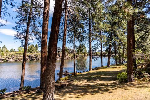 2323 NW Lakeside Pl, Bend, OR 97703 photo 30