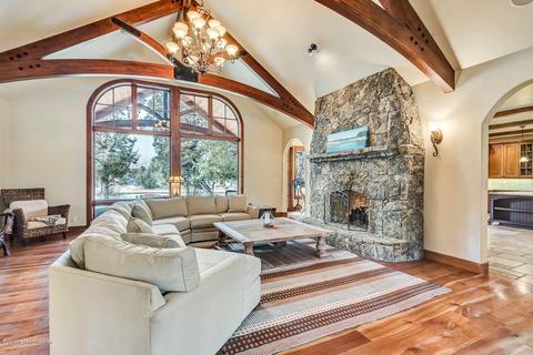 64355 Schibel Rd, Bend, OR 97703 photo 8