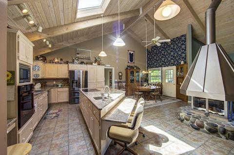 1316 E Fork Rd, Williams, OR 97544 photo 8