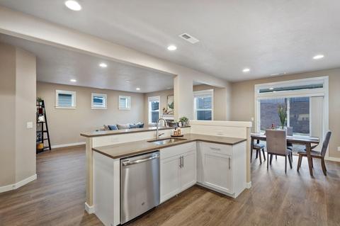 61372 SE Matthew St, Bend, OR 97702 photo 11