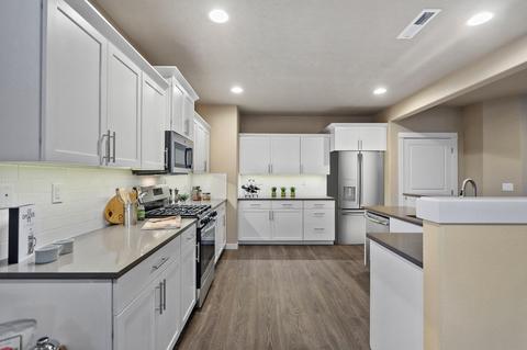 61372 SE Matthew St, Bend, OR 97702 photo 13