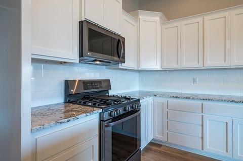 993 Stonewater Dr, Eagle Point, OR 97524 photo 12