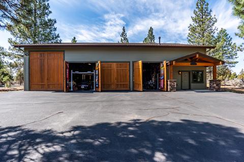 21880 Rickard Rd, Bend, OR 97702 photo 36