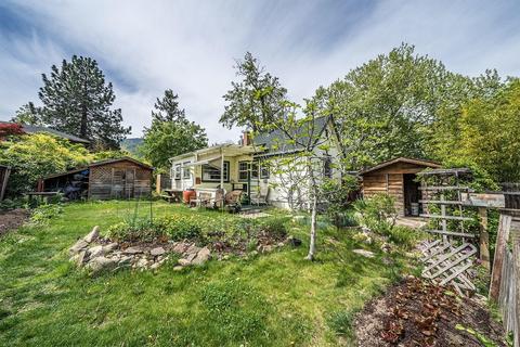 384 Helman St, Ashland, OR 97520 photo 26