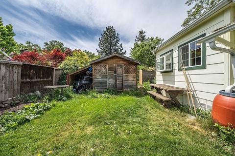 384 Helman St, Ashland, OR 97520 photo 23