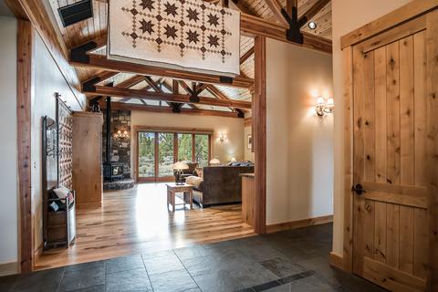 61070 Groff Rd, Bend, OR 97702 photo 5