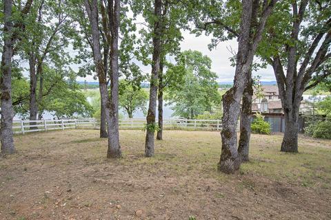 11754 Dixie Rd, Central Point, OR 97502 photo 34