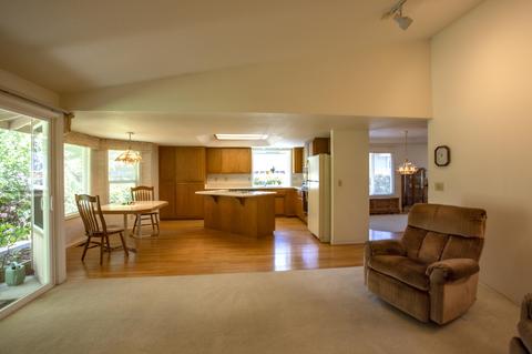 3069 Ruby Dr, Medford, OR 97504 photo 23