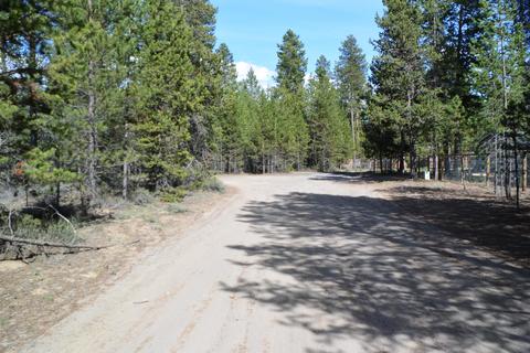 16084 Strawn Rd, La Pine, OR 97739 photo 1