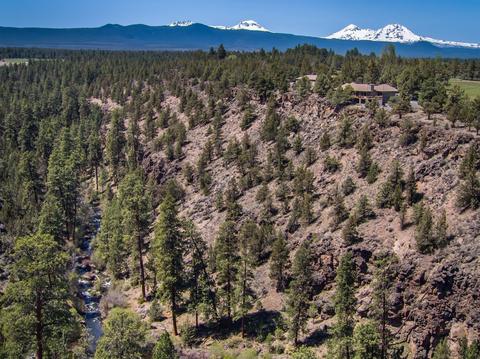 63870 Johnson Rd, Bend, OR 97703 photo 41