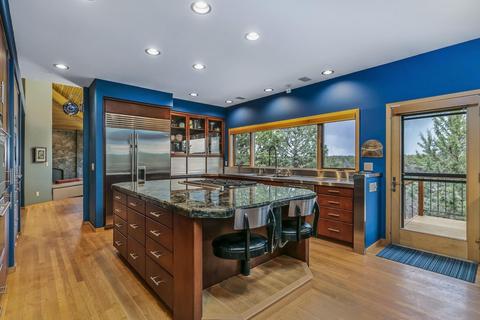 63870 Johnson Rd, Bend, OR 97703 photo 13