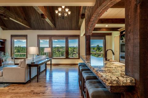 61273 Gorge View Ln, Bend, OR 97702 photo 11