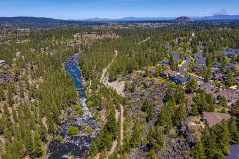 61273 Gorge View Ln, Bend, OR 97702 photo 36