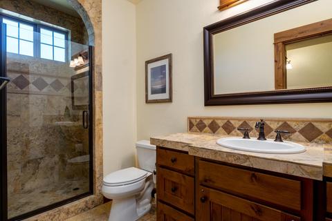 61273 Gorge View Ln, Bend, OR 97702 photo 23