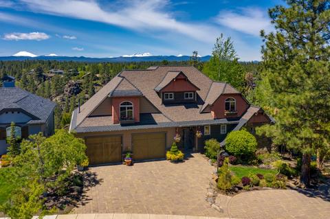 61273 Gorge View Ln, Bend, OR 97702 photo 1