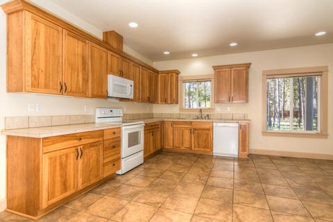 17160 Merganser Dr, Bend, OR 97707 photo 24