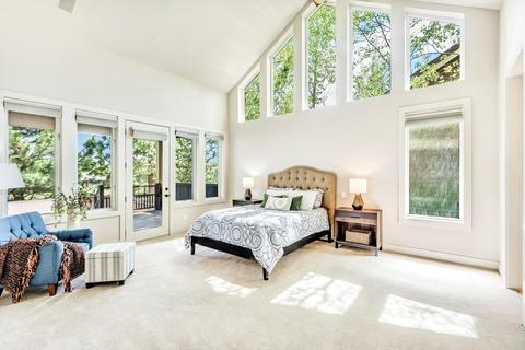 61975 Fall Creek Loop, Bend, OR 97702 photo 15