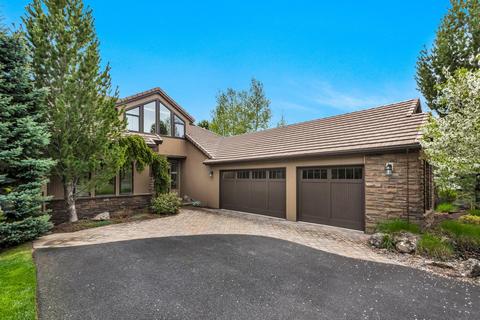 61975 Fall Creek Loop, Bend, OR 97702 photo 3