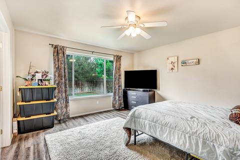 20262 Morgan Loop, Bend, OR 97703 photo 17