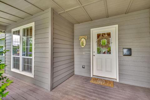 20262 Morgan Loop, Bend, OR 97703 photo 3