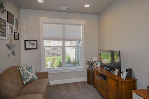 349 Avalon Ter, Eagle Point, OR 97524 photo 16