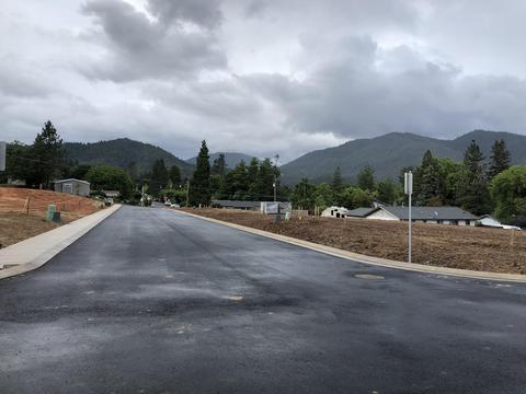 1774 Daffodil Ln, Grants Pass, OR 97526 photo 12