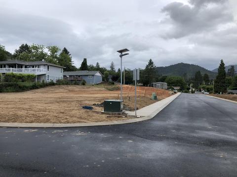 1774 Daffodil Ln, Grants Pass, OR 97526 photo 10