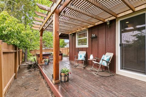 62748 Larkview Rd, Bend, OR 97701 photo 21