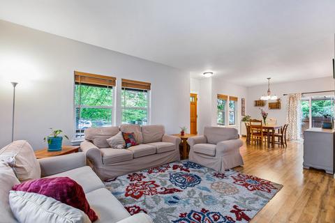 62748 Larkview Rd, Bend, OR 97701 photo 7