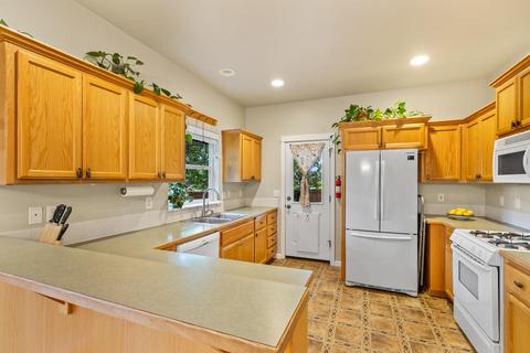 62748 Larkview Rd, Bend, OR 97701 photo 12