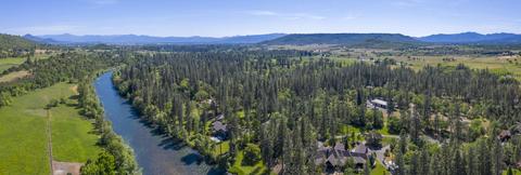 13139 Agate Rd, Eagle Point, OR 97524 photo 7