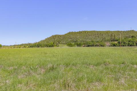13139 Agate Rd, Eagle Point, OR 97524 photo 13