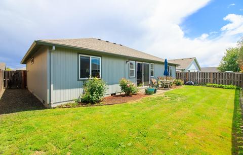 1238 Hawk Dr, Central Point, OR 97502 photo 21