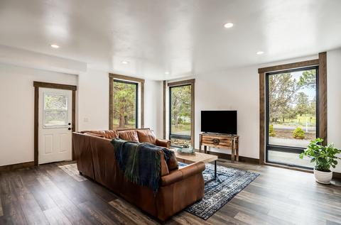 64732 Hunnell Rd, Bend, OR 97703 photo 18