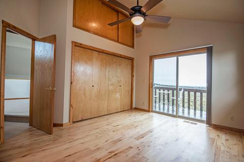 59868 Calgary Loop, Bend, OR 97702 photo 13