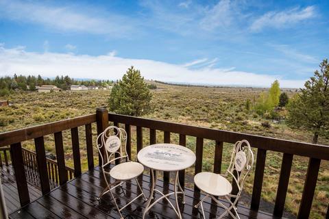 59868 Calgary Loop, Bend, OR 97702 photo 18