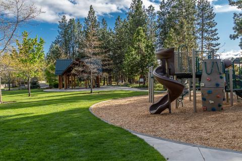 19459 Sugar Mill Loop, Bend, OR 97702 photo 25