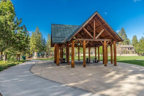 19459 Sugar Mill Loop, Bend, OR 97702 photo 24
