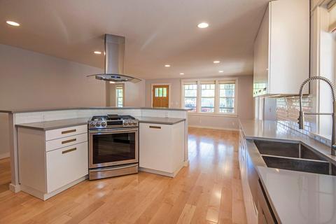 464 NEmerson Ave, Bend, OR 97701 photo 11