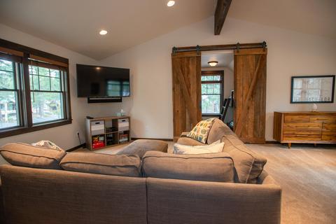 56260 Sable Rock Loop, Bend, OR 97707 photo 22
