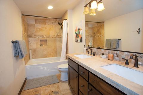 56260 Sable Rock Loop, Bend, OR 97707 photo 27