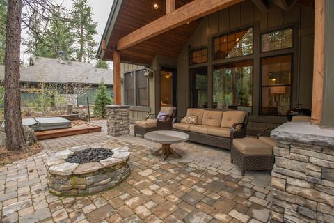 56260 Sable Rock Loop, Bend, OR 97707 photo 32