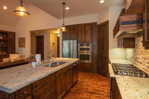 56260 Sable Rock Loop, Bend, OR 97707 photo 8