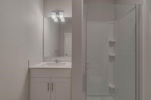 21174 Thomas Dr, Bend, OR 97702 photo 5