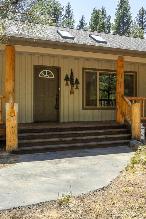 17151 Merced Rd, Bend, OR 97707 photo 3