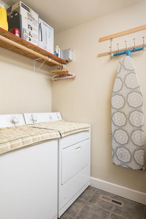 20392 NW Shetland Loop, Bend, OR 97703 photo 10