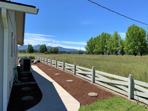 3868 Upper River Rd, Grants Pass, OR 97527 photo 3