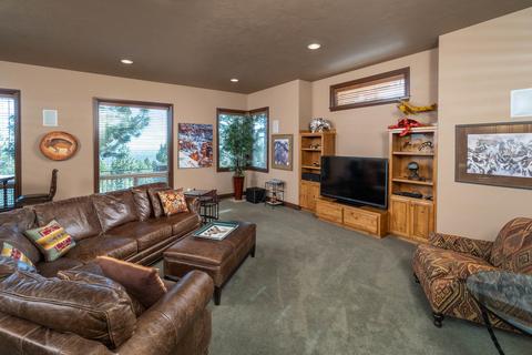 1833 NW Perspective Dr, Bend, OR 97701 photo 8