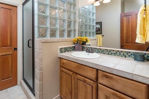 1833 NW Perspective Dr, Bend, OR 97701 photo 17